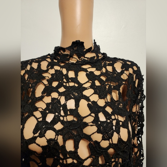 Crocheted look black dress with back zipper XXL Halloween costume or fun outfit. - Picture 7 of 16